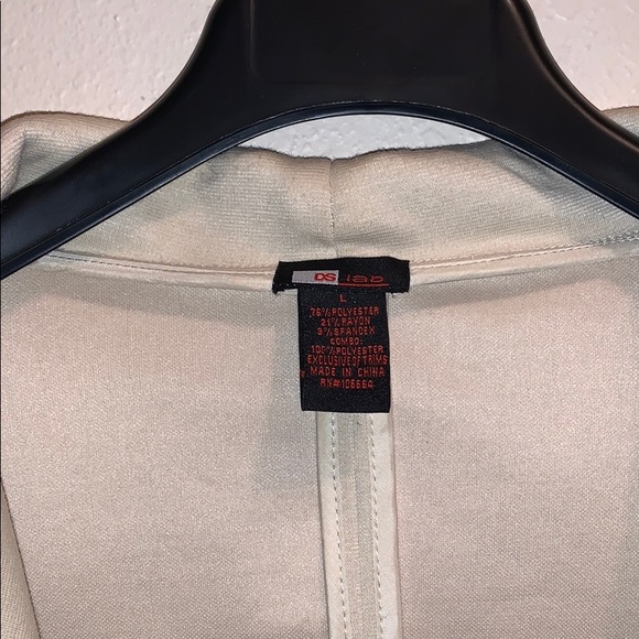 Cream colored Hey asymmetrical blazer - Picture 2 of 3